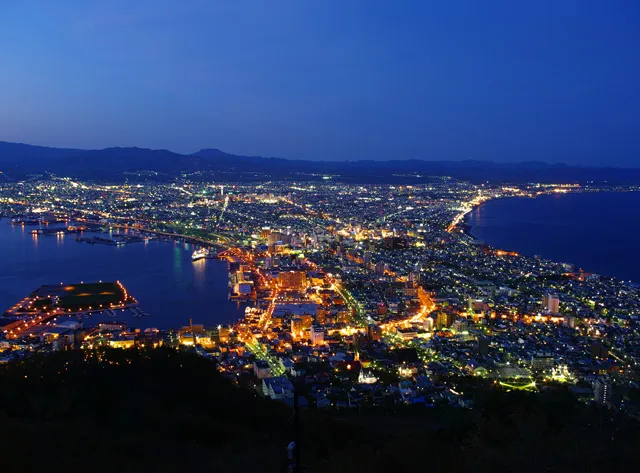 社員旅行革命｜北海道・函館山