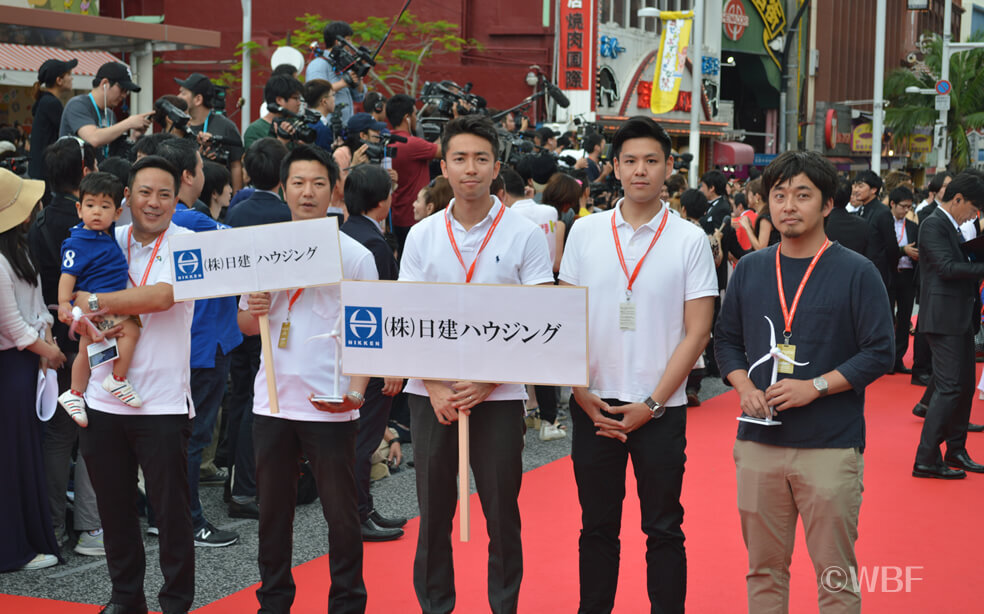 快晴の沖縄！レッドカーペットに名だたるスターたちが大集結＠沖縄国際映画祭