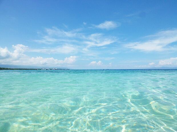 モアルボアル・ホワイトビーチの海