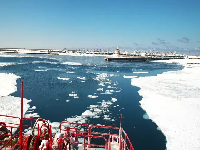 北海道｜流氷ガリンコ号