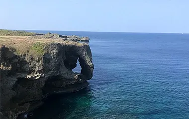 社員旅行革命｜沖縄・万座毛