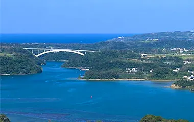 社員旅行革命｜沖縄・ワルミ大橋