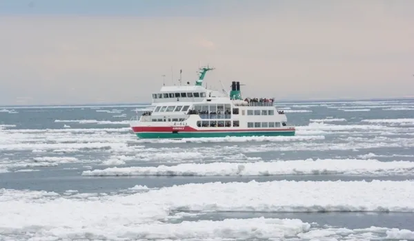 出発月で選ぶ北海道旅行｜流氷クルーズ