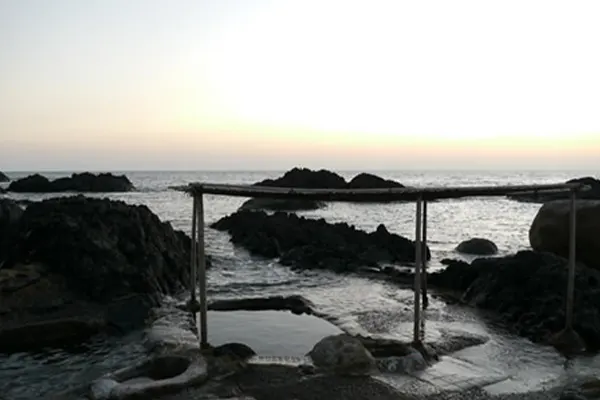 平内海中温泉｜屋久島ツアー・旅行はしろくまツアー